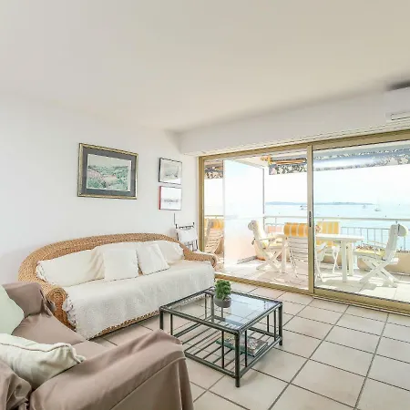 Apartment Laperouse *