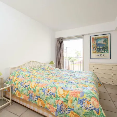 Laperouse Apartment